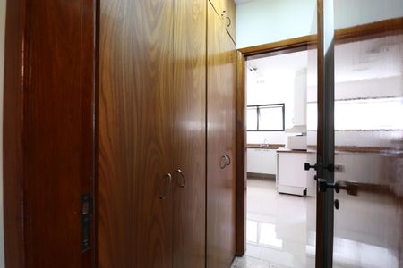 Apartamento à venda com 144m², 3 quartos e 2 vagasDetalhe