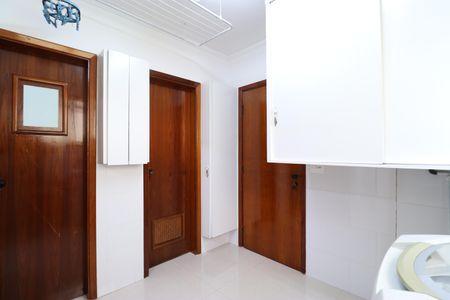 Apartamento à venda com 144m², 3 quartos e 2 vagasÁrea de Serviço