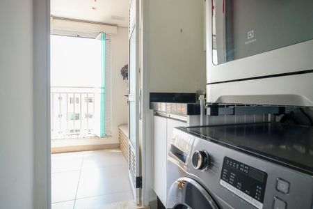 Apartamento à venda com 72m², 2 quartos e 2 vagasÁrea de serviço