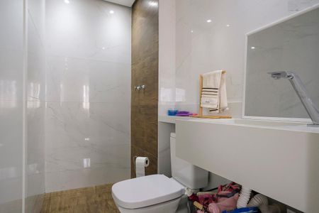 Apartamento à venda com 72m², 2 quartos e 2 vagasBanheiro