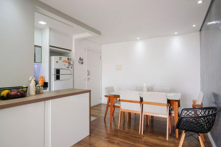 Apartamento à venda com 72m², 2 quartos e 2 vagasSala