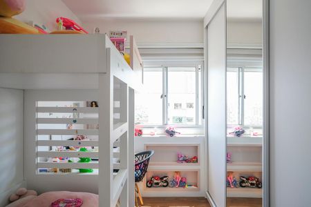 Apartamento à venda com 72m², 2 quartos e 2 vagasQuarto