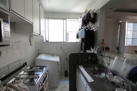Apartamento à venda com 48m², 2 quartos e 1 vagaCozinha e Área de Serviço