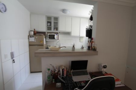 Apartamento à venda com 48m², 2 quartos e 1 vagaCozinha e Área de Serviço