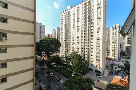 Apartamento à venda com 86m², 2 quartos e 1 vaga Apartamento à venda com 86m², 2 quartos e 1 vagaVista