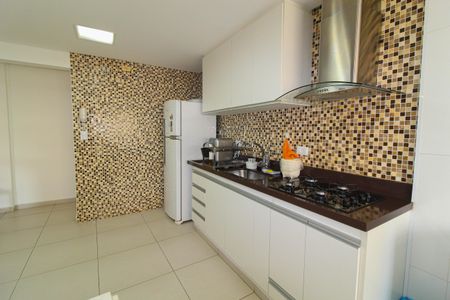 Apartamento à venda com 86m², 2 quartos e 1 vaga Apartamento à venda com 86m², 2 quartos e 1 vagaCozinha