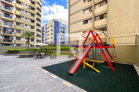 Apartamento à venda com 86m², 2 quartos e 1 vaga Apartamento à venda com 86m², 2 quartos e 1 vagaPlayground