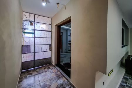 Casa à venda com 120m², 2 quartos e 5 vagas Casa à venda com 120m², 2 quartos e 5 vagasCorredor