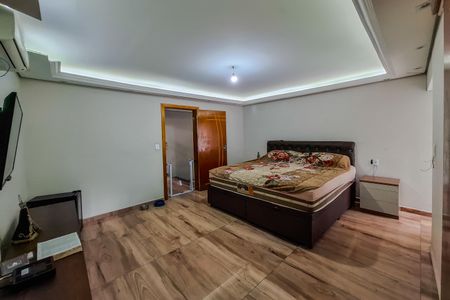 Casa à venda com 120m², 2 quartos e 5 vagas Casa à venda com 120m², 2 quartos e 5 vagasQuarto 2