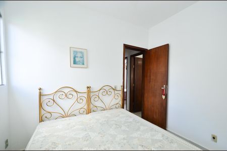 Apartamento à venda com 90m², 3 quartos e 2 vagasQuarto1