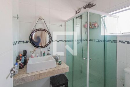 Casa à venda com 165m², 3 quartos e 3 vagas