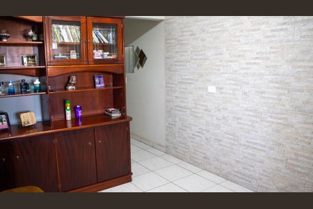 Casa para alugar com 85m², 2 quartos e sem vagaSala