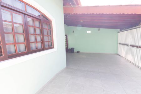 Casa à venda com 179m², 3 quartos e 3 vagasQuintal