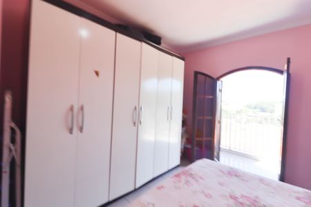 Casa à venda com 179m², 3 quartos e 3 vagasQuarto 2