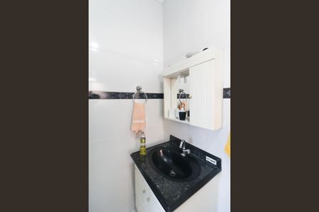 Casa à venda com 179m², 3 quartos e 3 vagasBanheiro