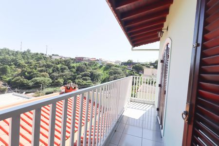Casa à venda com 179m², 3 quartos e 3 vagasVaranda da Suíte
