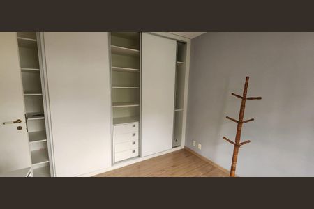 Apartamento à venda com 143m², 4 quartos e 2 vagas Apartamento à venda com 143m², 4 quartos e 2 vagasFoto 15