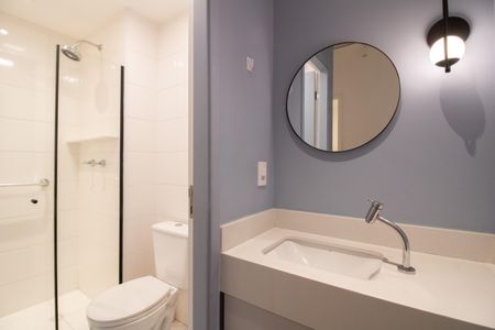 Apartamento à venda com 55m², 2 quartos e 1 vaga Apartamento à venda com 55m², 2 quartos e 1 vagaBanheiro Social