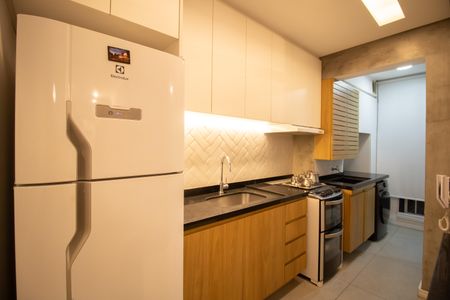 Apartamento à venda com 55m², 2 quartos e 1 vaga Apartamento à venda com 55m², 2 quartos e 1 vagaCozinha