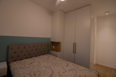 Apartamento à venda com 55m², 2 quartos e 1 vaga Apartamento à venda com 55m², 2 quartos e 1 vagaSuíte