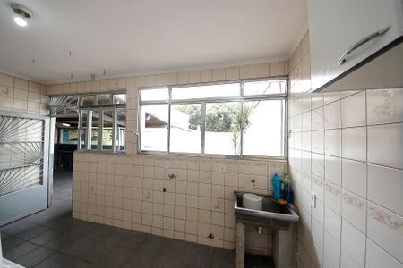 Casa à venda com 195m², 3 quartos e 2 vagas Casa à venda com 195m², 3 quartos e 2 vagasÁrea de Serviço