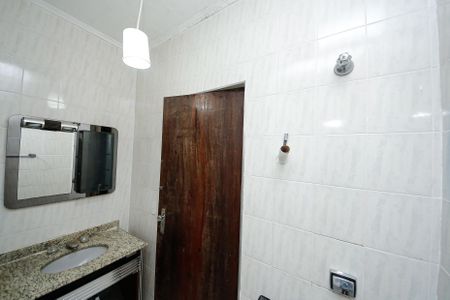 Casa à venda com 195m², 3 quartos e 2 vagas Casa à venda com 195m², 3 quartos e 2 vagasBanheiro