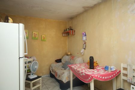 Casa à venda com 150m², 1 quarto e 2 vagasEdícula - Cozinha