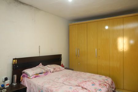 Casa à venda com 150m², 1 quarto e 2 vagasEdícula - Quarto