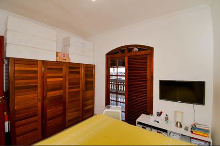 Casa à venda com 160m², 2 quartos e 6 vagasQuarto 2