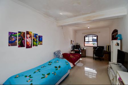 Casa à venda com 160m², 2 quartos e 6 vagasQuarto 1