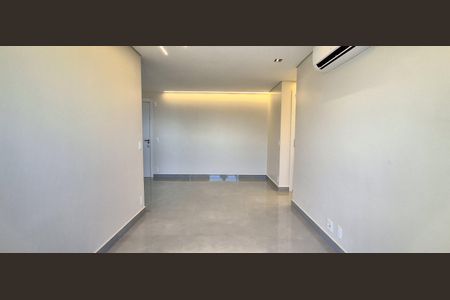 Apartamento à venda com 62m², 2 quartos e 1 vagaSala