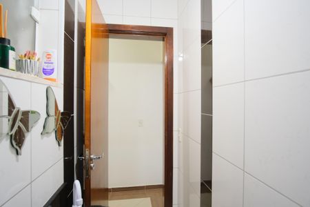 Casa à venda com 256m², 3 quartos e 4 vagasLavabo