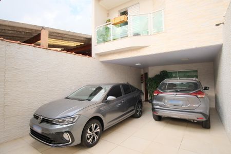 Casa à venda com 256m², 3 quartos e 4 vagasGaragem