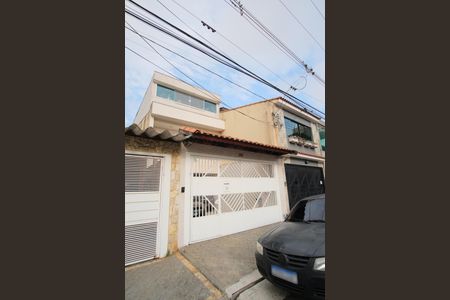 Casa à venda com 256m², 3 quartos e 4 vagasFachada