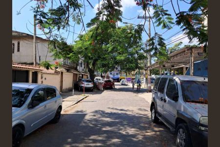 Casa de condomínio à venda com 69m², 2 quartos e 1 vaga