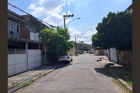 Casa de condomínio à venda com 69m², 2 quartos e 1 vaga