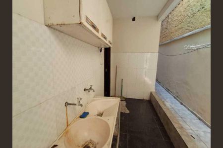 Casa de condomínio à venda com 69m², 2 quartos e 1 vaga
