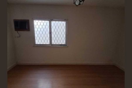 Casa de condomínio à venda com 69m², 2 quartos e 1 vaga