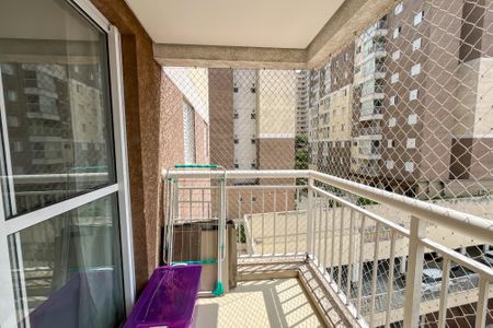 Apartamento à venda com 52m², 2 quartos e 1 vaga Apartamento à venda com 52m², 2 quartos e 1 vagaSacada