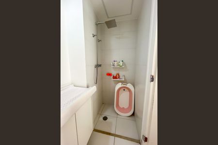 Apartamento à venda com 52m², 2 quartos e 1 vaga Apartamento à venda com 52m², 2 quartos e 1 vagaBanheiro Corredor