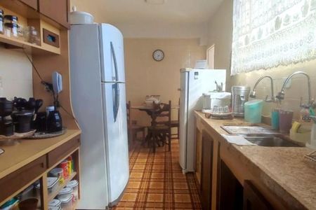 Apartamento à venda com 210m², 4 quartos e 2 vagas