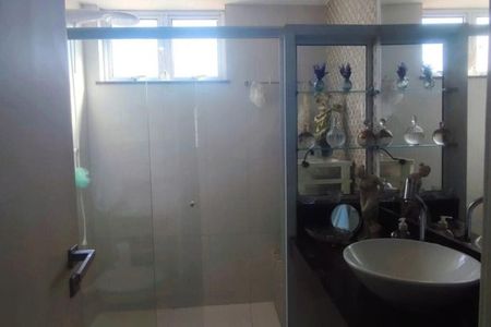 Apartamento à venda com 210m², 4 quartos e 2 vagas