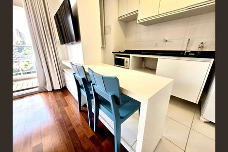 Apartamento à venda com 35m², 1 quarto e 1 vaga