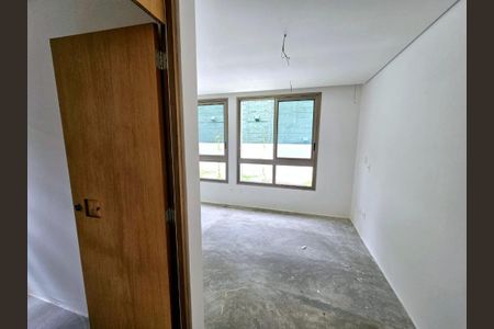Casa de condomínio à venda com 530m², 3 quartos e 3 vagas