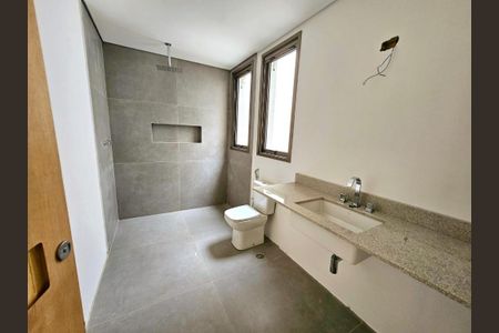 Casa de condomínio à venda com 530m², 3 quartos e 3 vagas