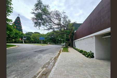 Casa de condomínio à venda com 530m², 3 quartos e 3 vagas