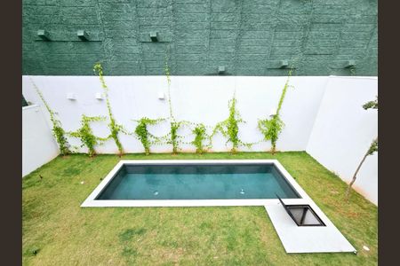 Casa de condomínio à venda com 530m², 3 quartos e 3 vagas