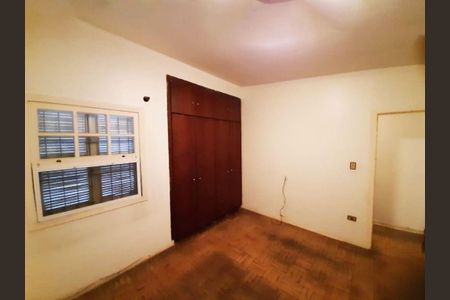Casa à venda com 180m², 3 quartos e 2 vagas