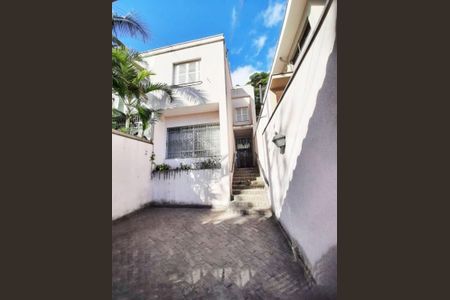 Casa à venda com 180m², 3 quartos e 2 vagas