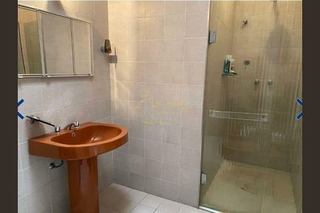 Casa à venda com 327m², 4 quartos e 3 vagas